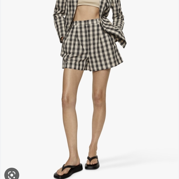 NWT Mango Emily Check Linen Blend Shorts - size 6 / 38 / Medium - Picture 2 of 8
